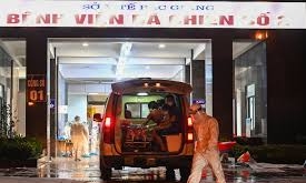 Do cars entering hospitals to drop off or pick up patients have to pay for parking?