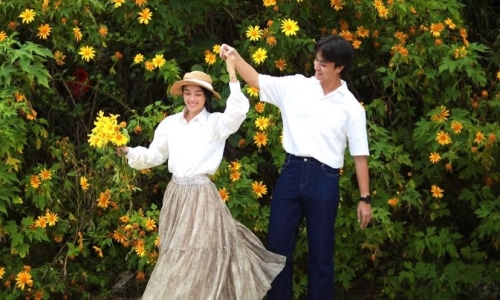 Actress Lan Thy and conductor Dustin Tieu set to marry