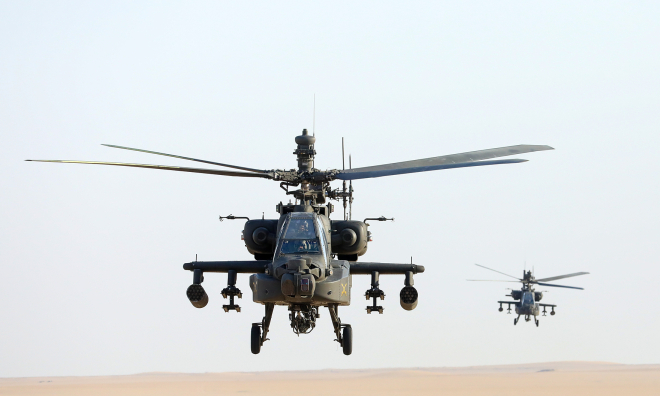US uses unmanned vessel to rescue helicopter pilots after crash near Hormuz