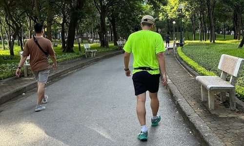 6 benefits of walking after meals