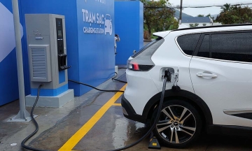 Electric vehicles exempt from first-time registration fee until the end of 2030