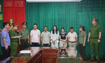 Five charged with falsifying social housing applications