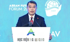 Prime minister: technology is redefining competitiveness