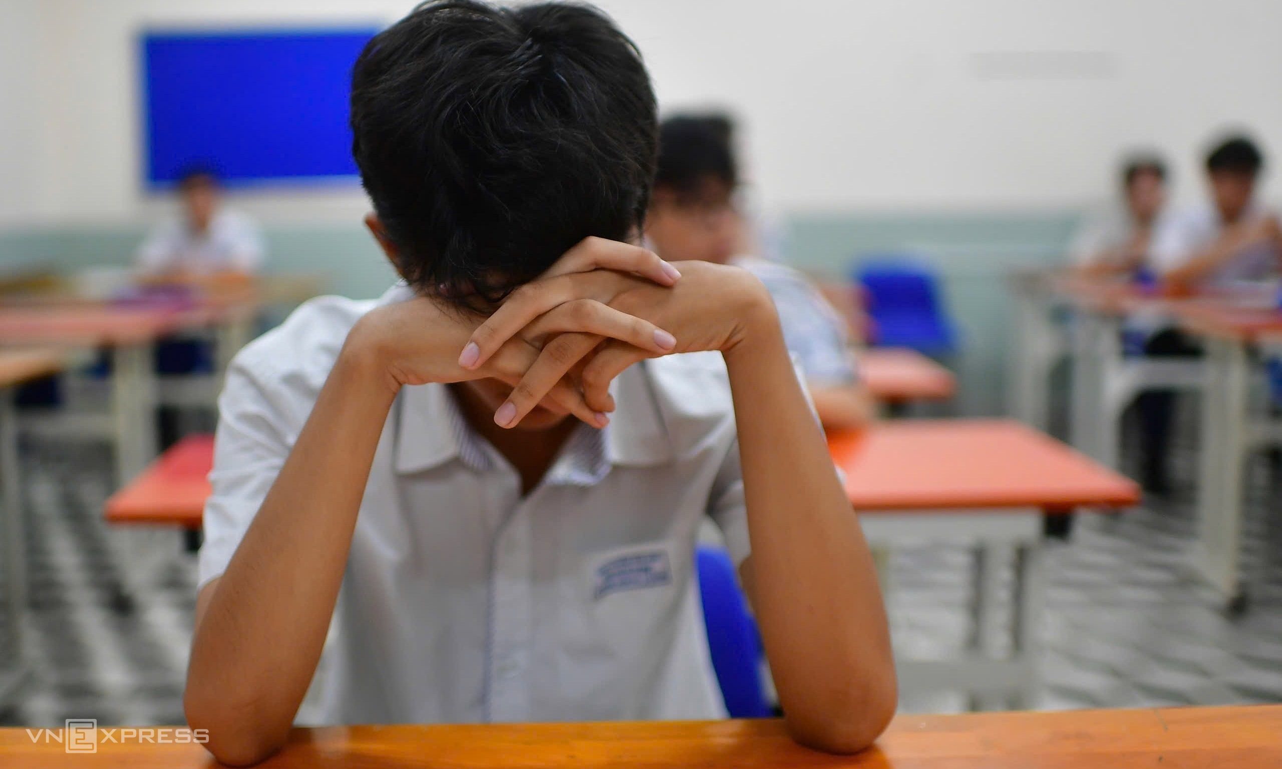 Nearly 15,000 candidates miss high school graduation exam procedures