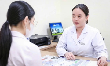 AI-assisted embryo cultivation leads to successful IVF pregnancy
