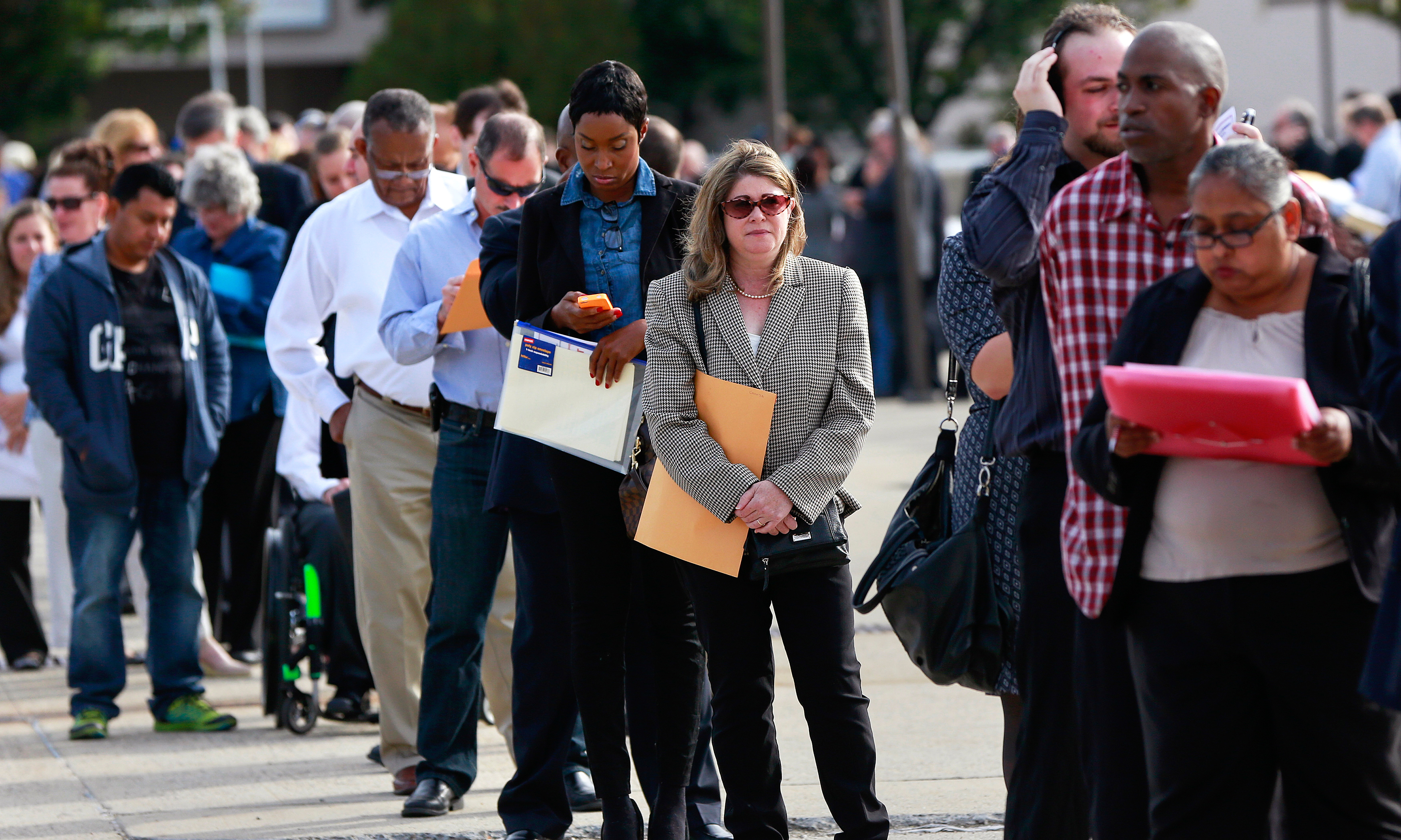 Americans no longer see significant pay raises when changing jobs