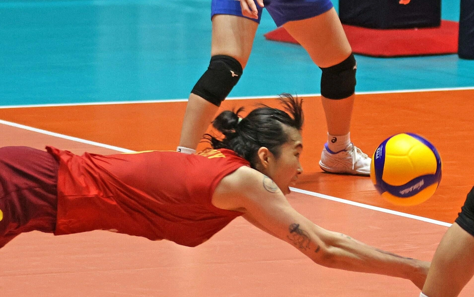 Vietnam suffers comeback defeat at Asian women's volleyball tournament