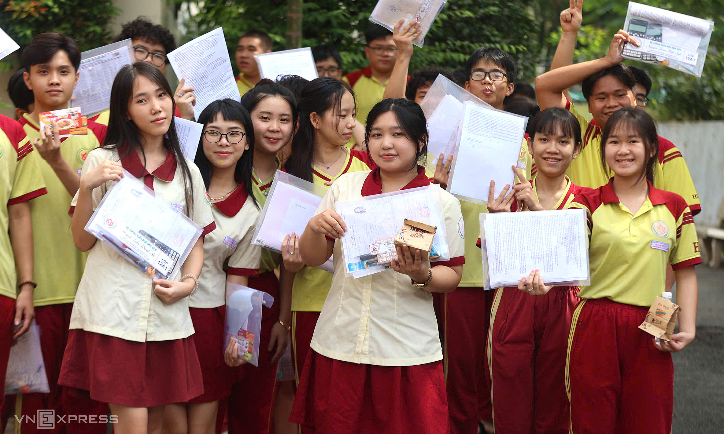 When will the ministry of education announce the 2026 graduation exam answers?
