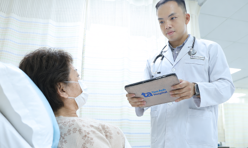 Fibrinolytic therapy in 'golden hour' saves stroke patient