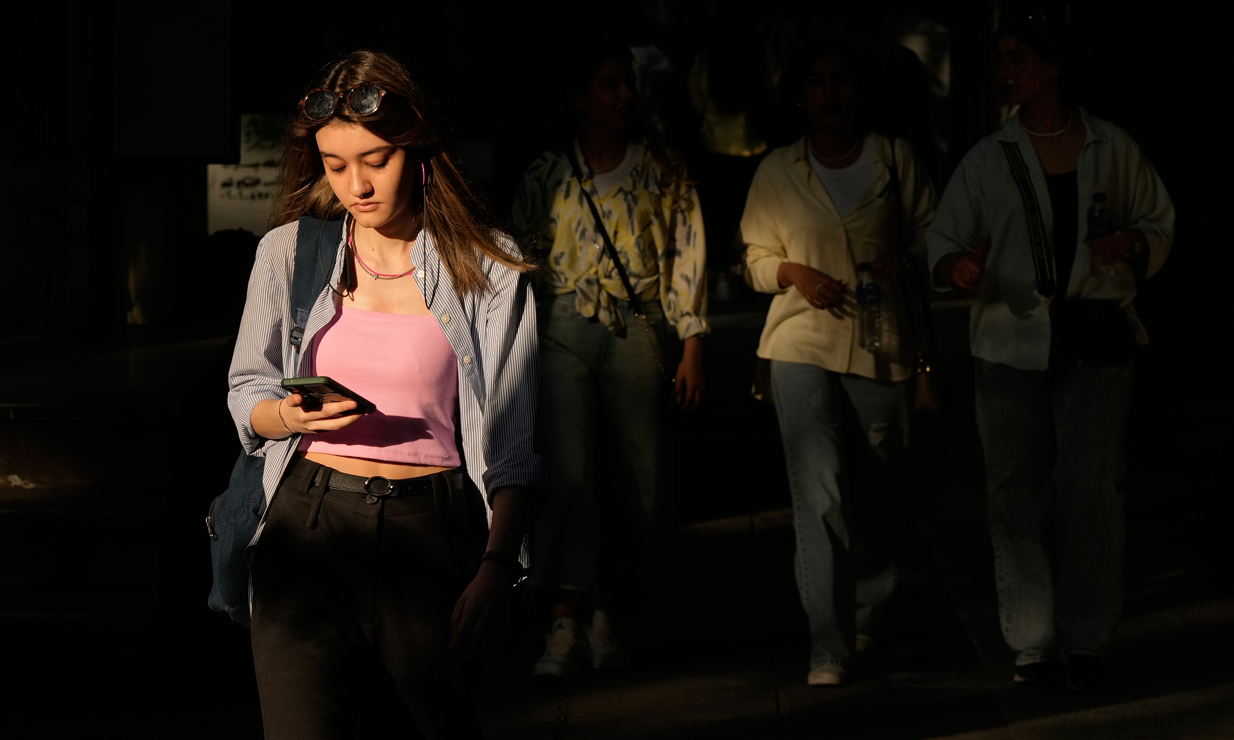 Iranians uneasy with the limbo state of conflict