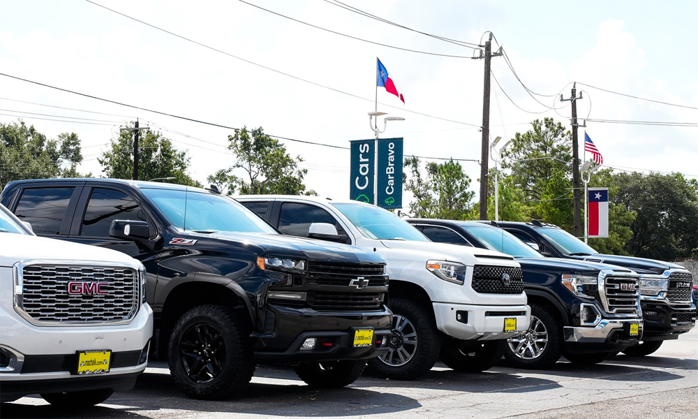 Texas threatens California's reign in the auto market
