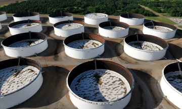 US oil transit hub nearing critical levels