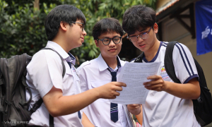 National high school graduation literature exam papers may undergo 2-4 grading rounds