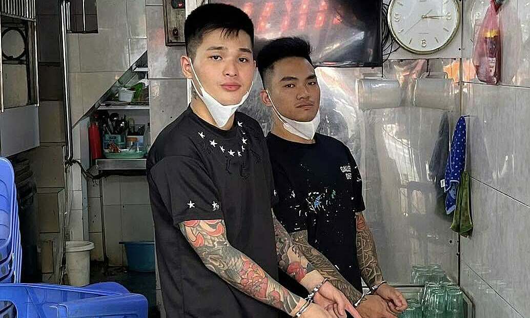 Second suspect in Hanoi 'water pipe assault' surrenders