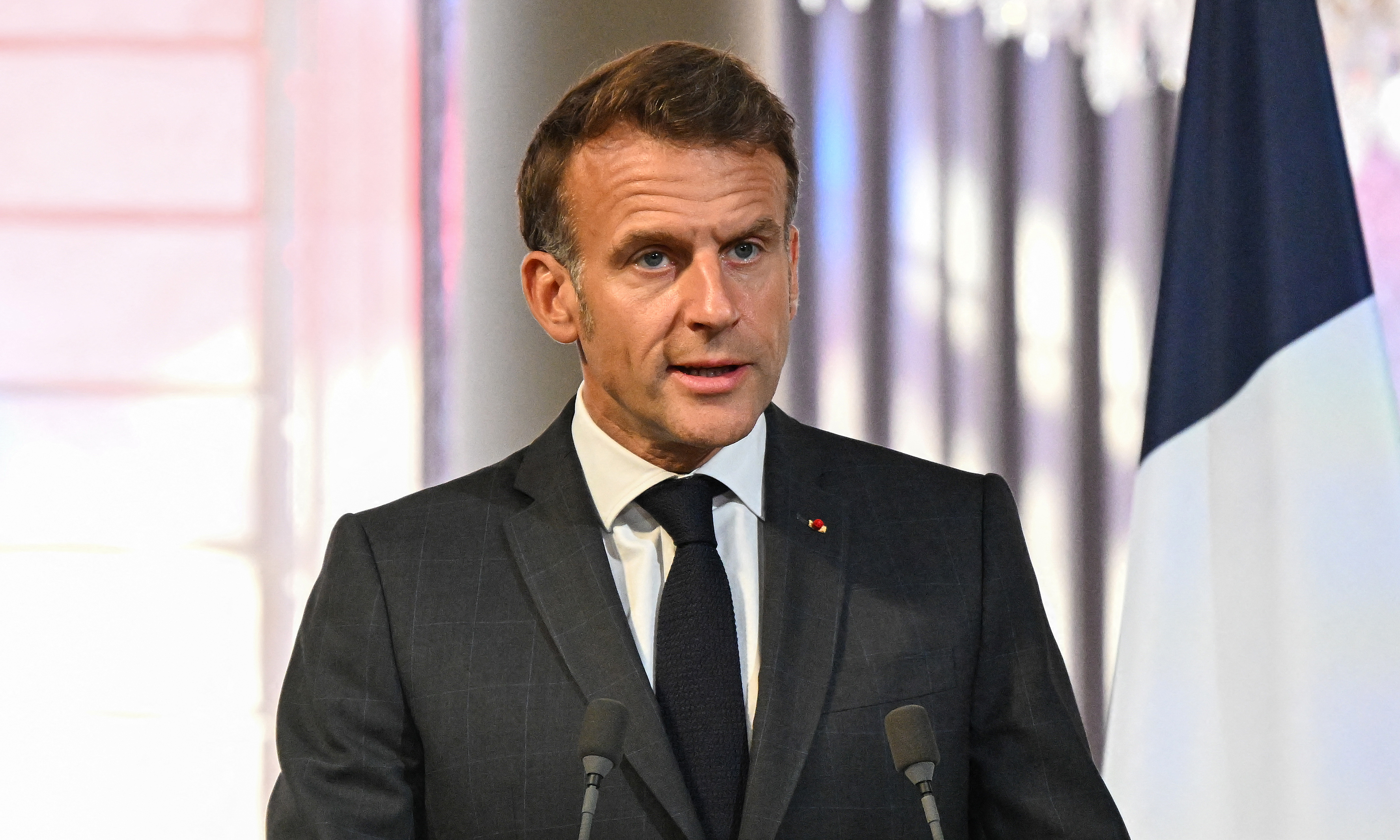Four European nations ready to lift Iran sanctions