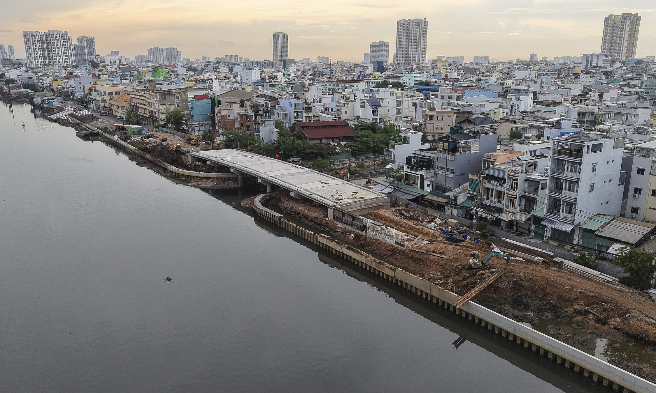 Kenh Doi's north bank one year after groundbreaking