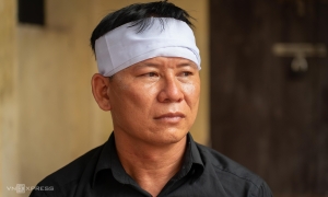 Witness to Lan Ha Bay boat collision: 'Only heard warning horn for hai seconds'
