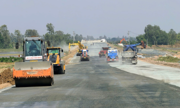 7 expressways needing accelerated progress