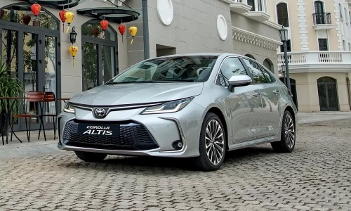 Toyota Altis discontinued in Vietnam