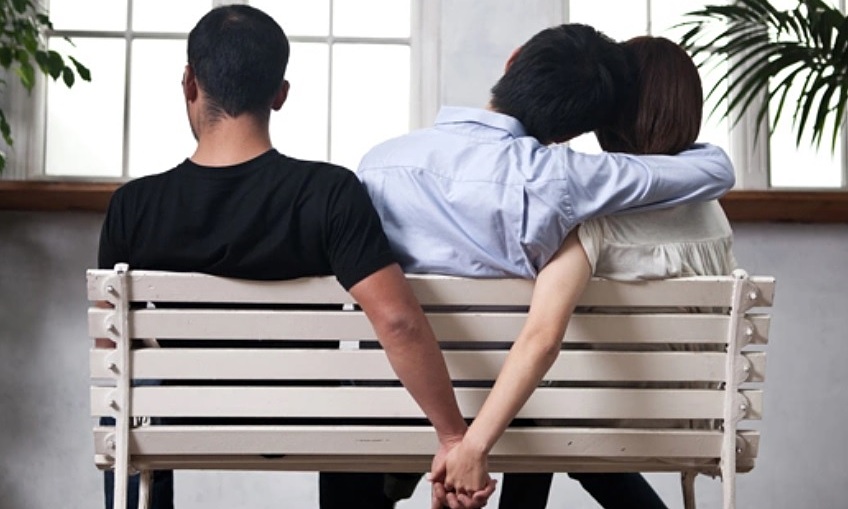 6 common misconceptions about infidelity