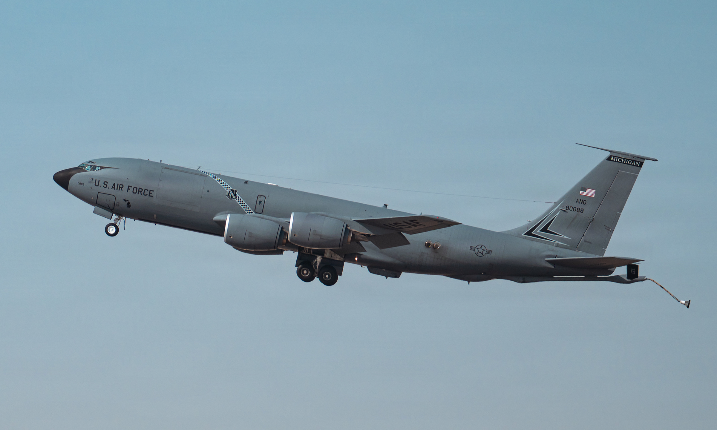 U.S. refueling fleet fails mission requirements for five years