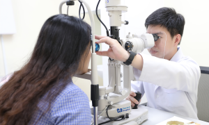 How to see clearly with myopia without surgery?