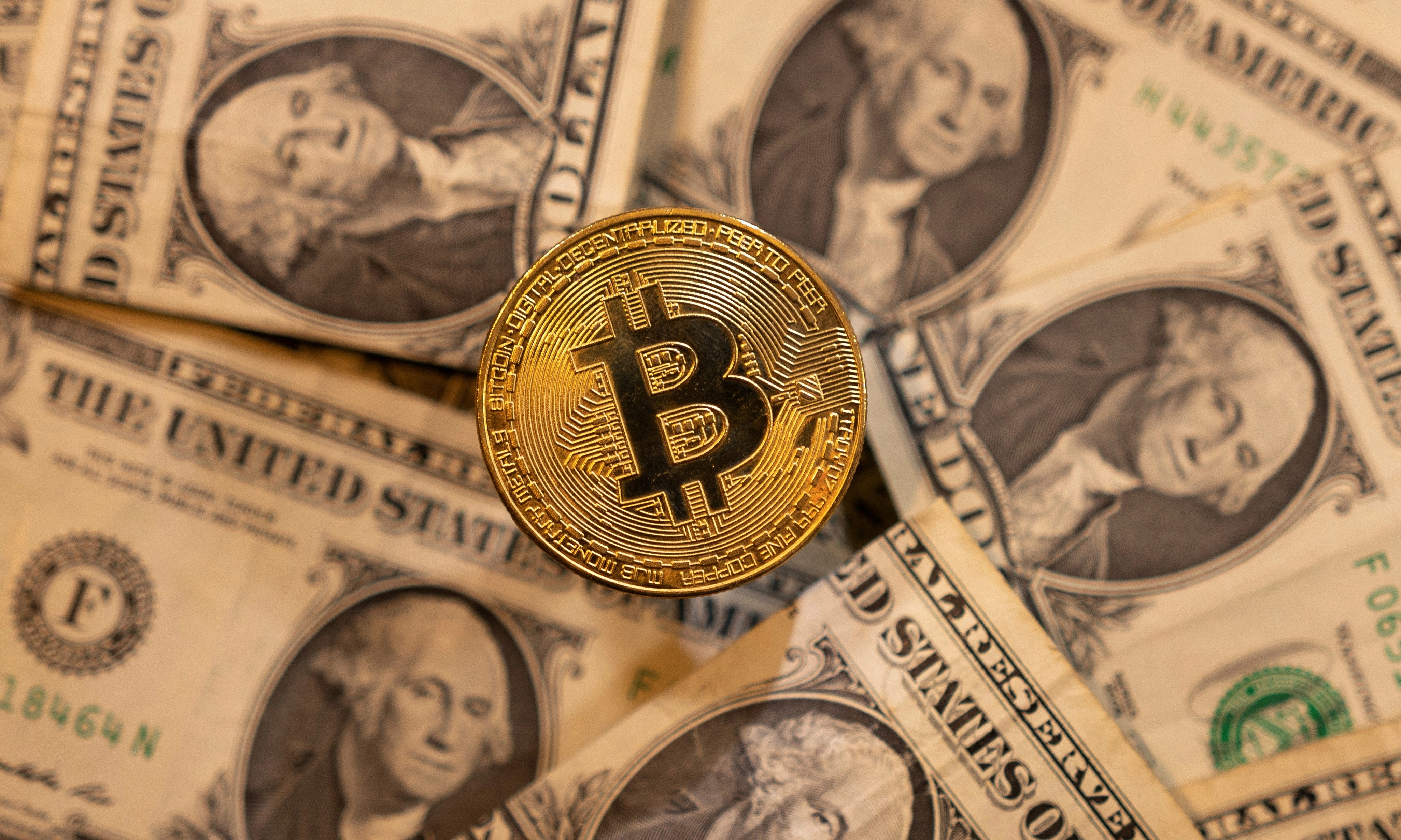 Investors begin accumulating Bitcoin