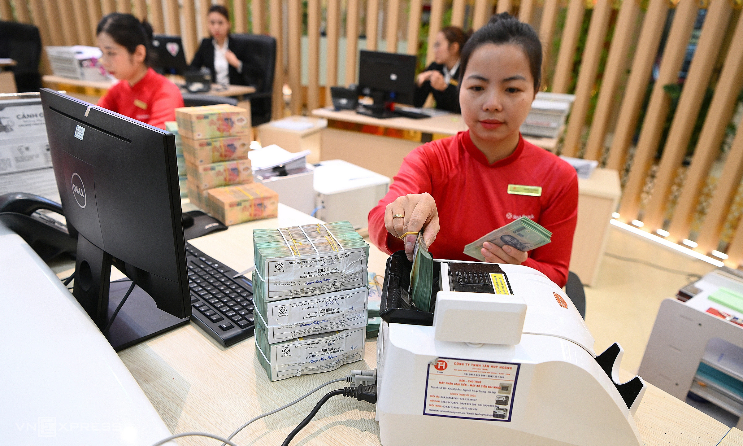 Proposed easing of short-term capital ceiling for medium and long-term loans to 40%