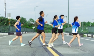 U60 runners prepare for Galaxy Run