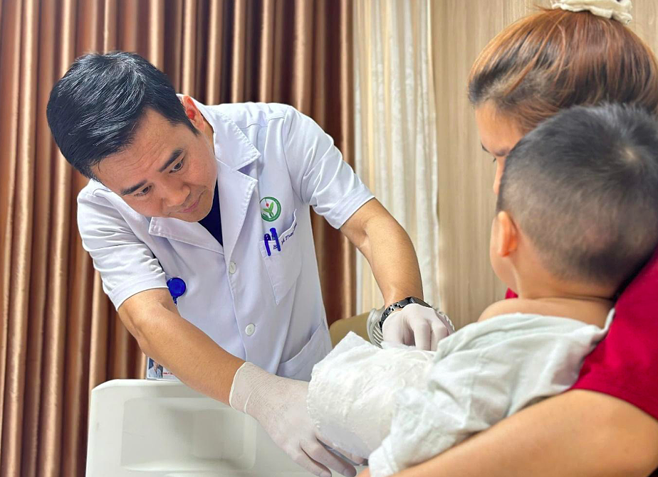 22-month-old boy's hand severed by cup sealing machine