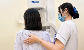 Breast cancer spreads after a six-month biopsy delay