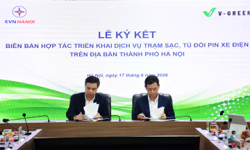 V-Green partners with EVN Hanoi to deploy 10,000 electric motorbike battery swap cabinets