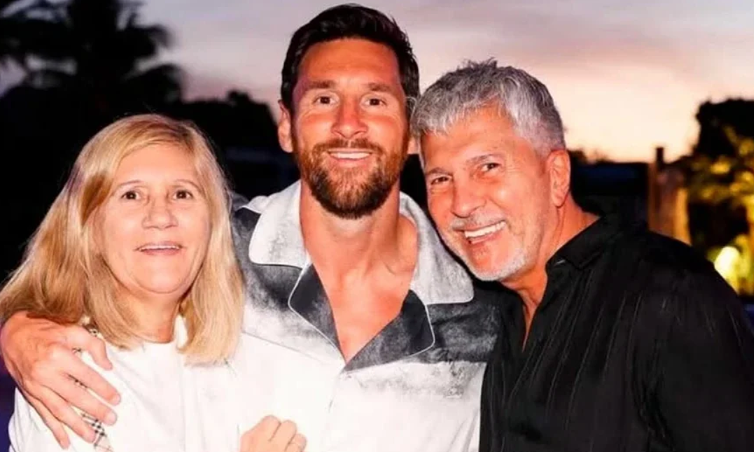 Messi's family denies rumors of father's death
