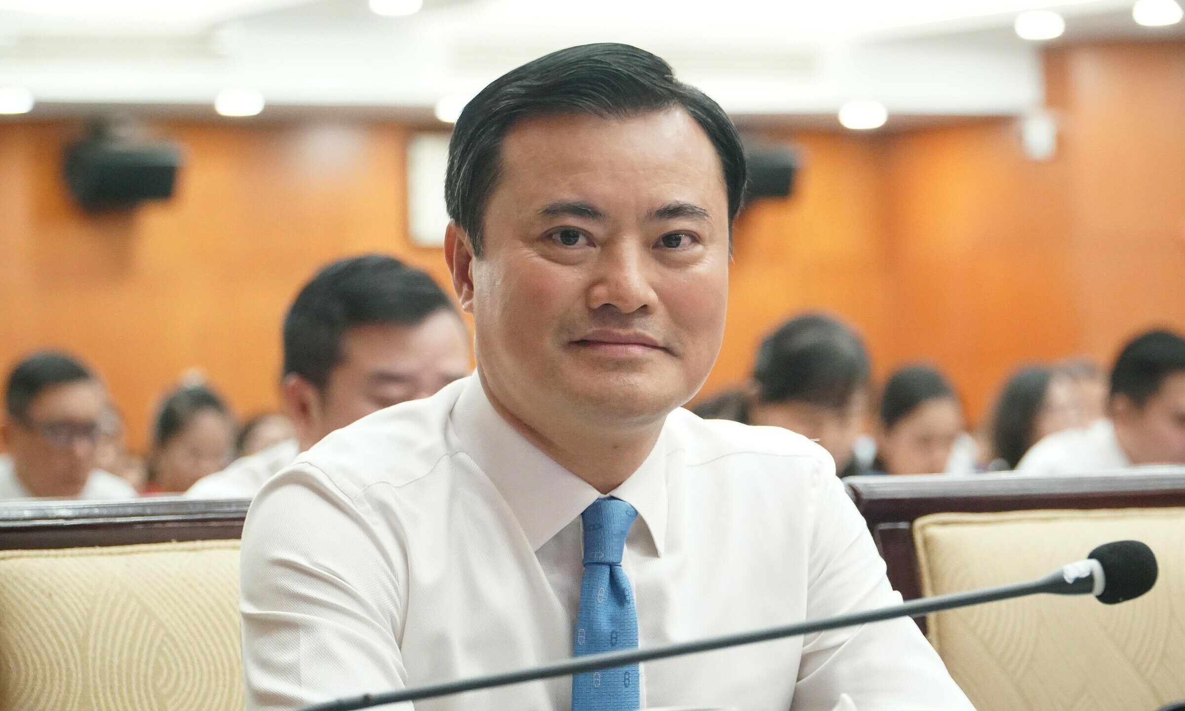 Ho Chi Minh City removes a vice chairman of the People's Committee
