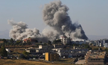 Israel accused of striking Lebanon despite ceasefire