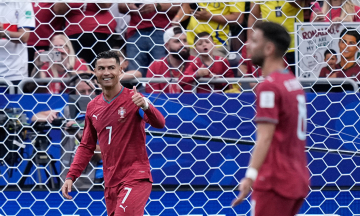Spanish Newspaper: 'Ronaldo Does Not Deserve Storm of Criticism'