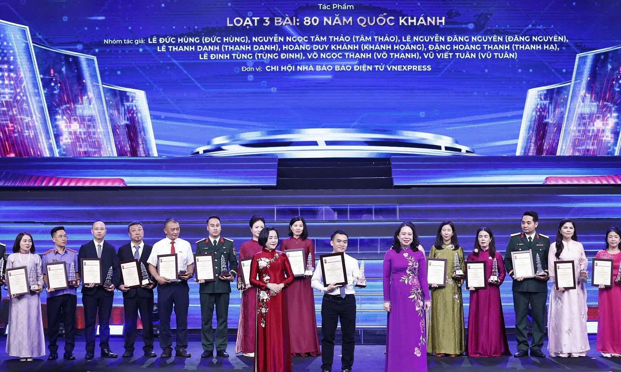 VnExpress wins national press award B prize