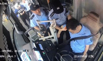 Driver brakes twice to save lives before sudden death