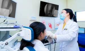 Is allergic rhinitis contagious?