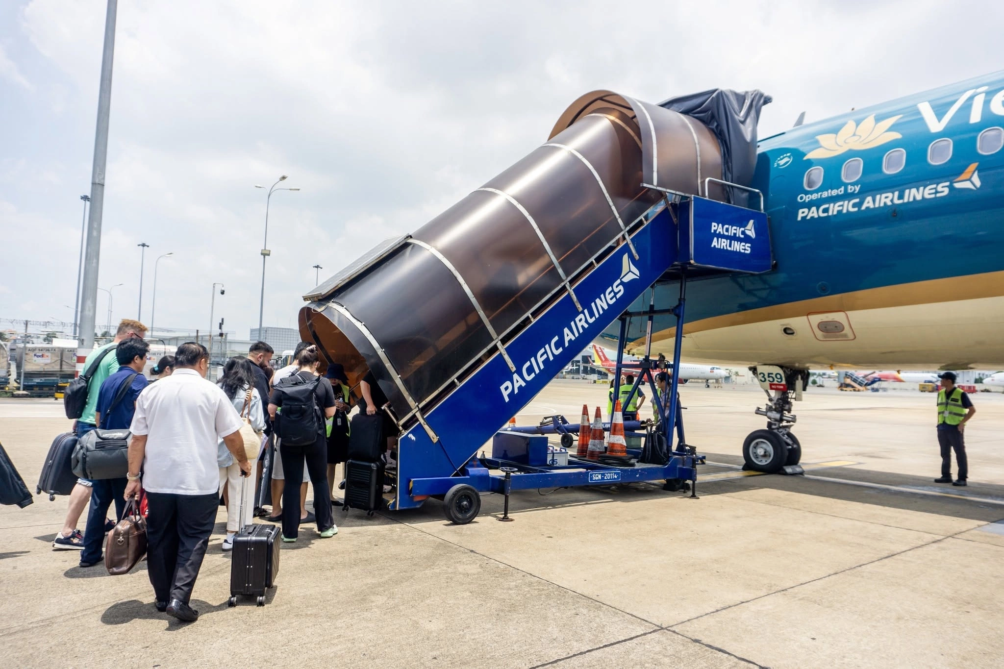 Pacific Airlines' accumulated losses exceed 10,000 billion dong