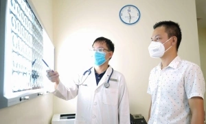What complications does pleural tuberculosis cause?