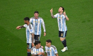 Messi breaks historic world cup scoring record