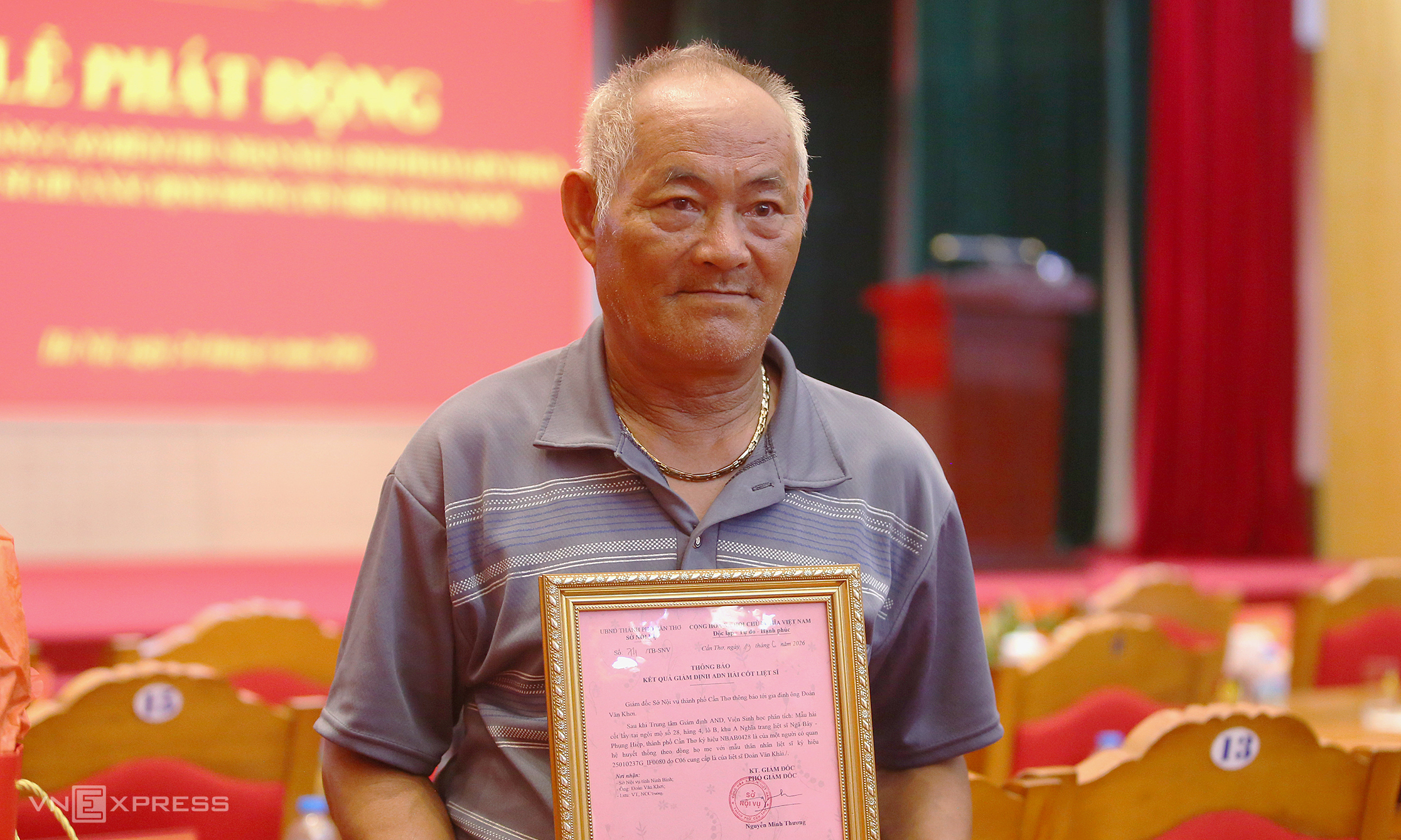 Martyr's relative receives DNA identification results after half a century of futile search