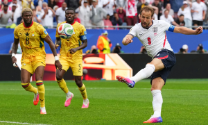 Coach Tuchel shocked by Kane's miss