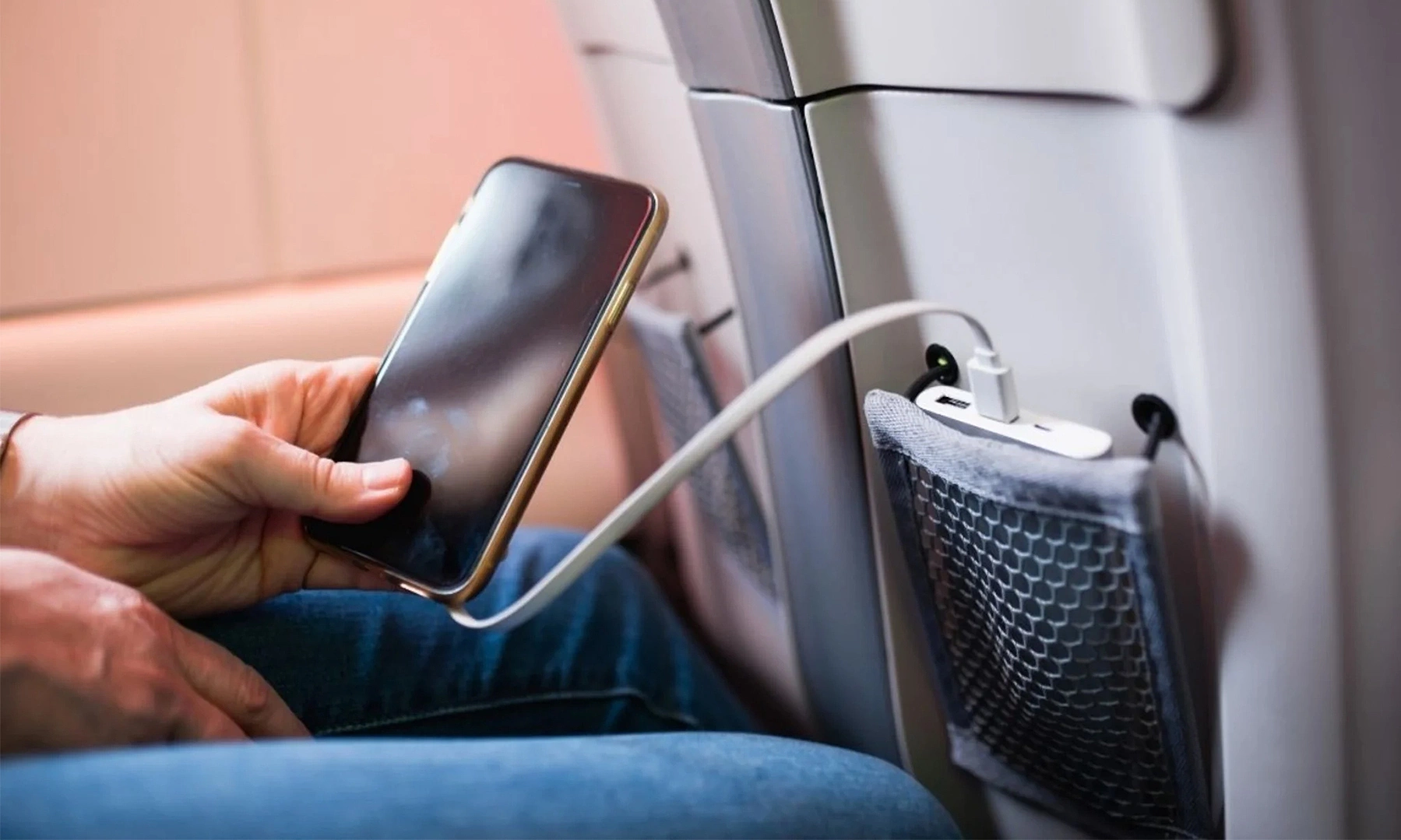 Passengers limited to two power banks on flights from 1/7