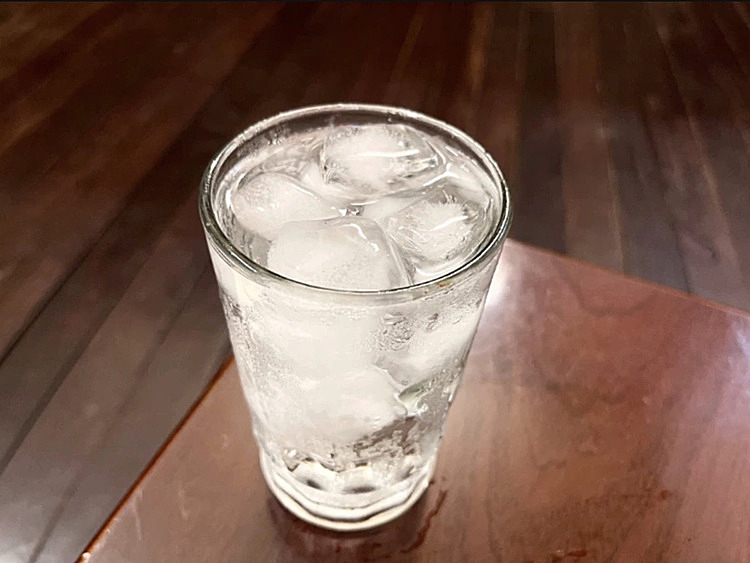 Is drinking too much water in hot weather harmful?