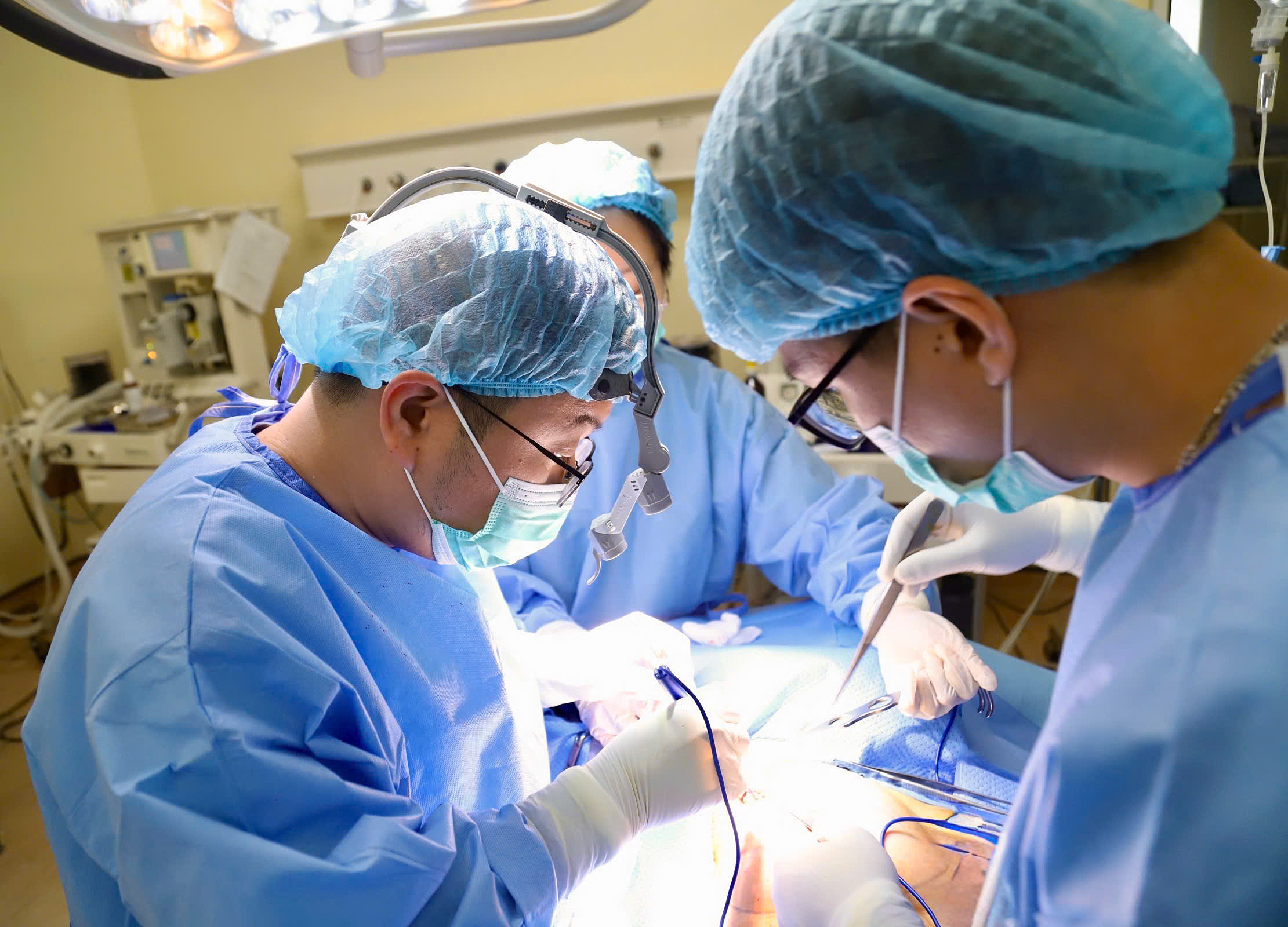Detecting breast cancer tumors a few millimeters in size with localization technology