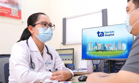 Unexpected diagnosis: four diseases at once