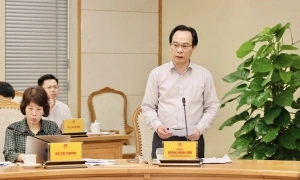 Minister of education: research into controlling children's use of social media and AI
