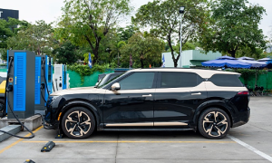 Long-distance electric vehicle travel: becoming increasingly convenient